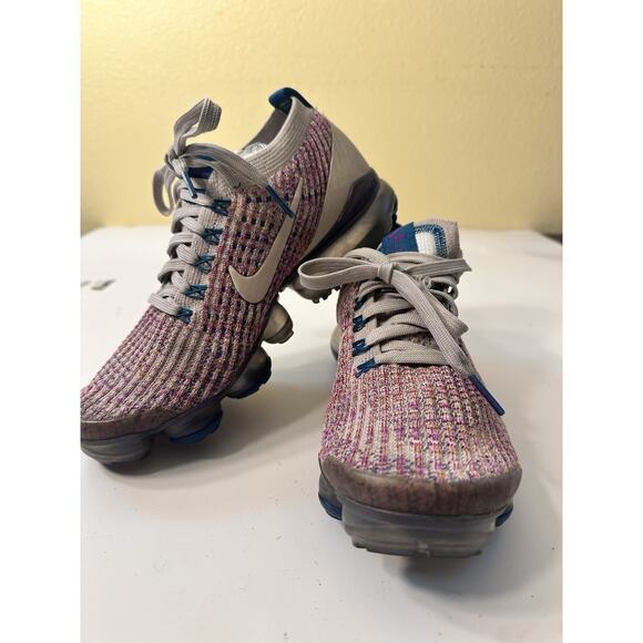 Size 6.5 - Nike Air VaporMax Flyknit 3 Multi-Color - Picture 1 of 11